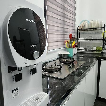 ספאנג Rumah Melati By Impian Homestay Klia-Salak Tinggi-Nilai מראה חיצוני תמונה